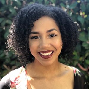 Meet your Posher, Devan